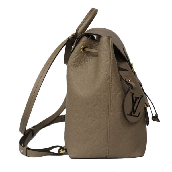 c22 403 3 Louis Vuitton Montsouris PM Rucksack Monogram Empreinte Beige