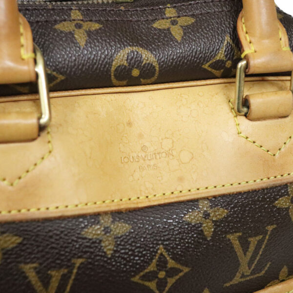 c22 4768 7 Louis Vuitton Deauville Handbag Monogram Brown