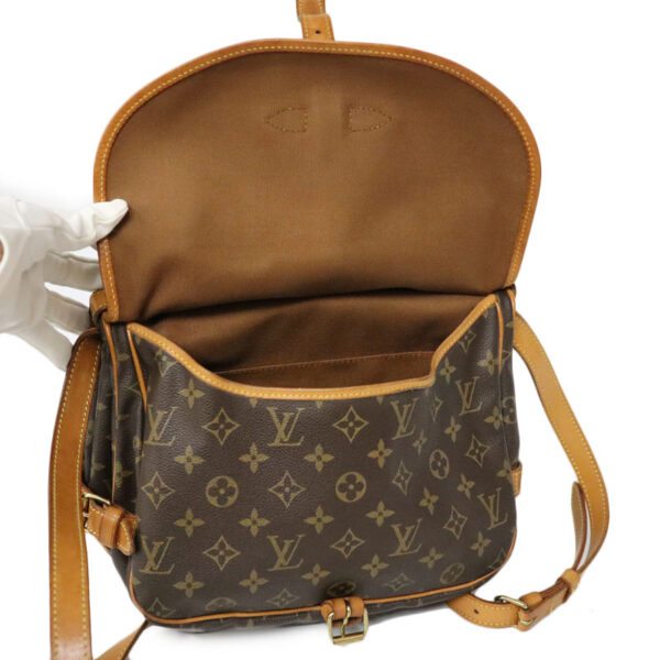 c22 5299 13 Louis Vuitton Saumur 30 Shoulder Bag Monogram Canvas Brown