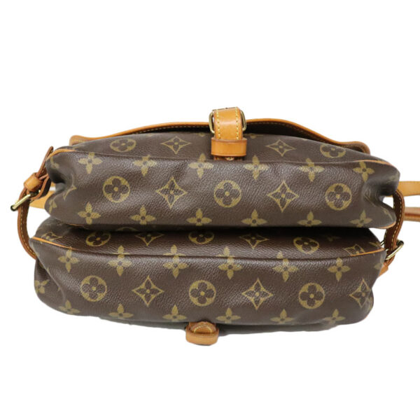 c22 5299 5 Louis Vuitton Saumur 30 Shoulder Bag Monogram Canvas Brown