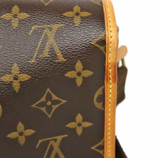 c22 5871 5 Louis Vuitton Shoulder Bag Monogram Canvas