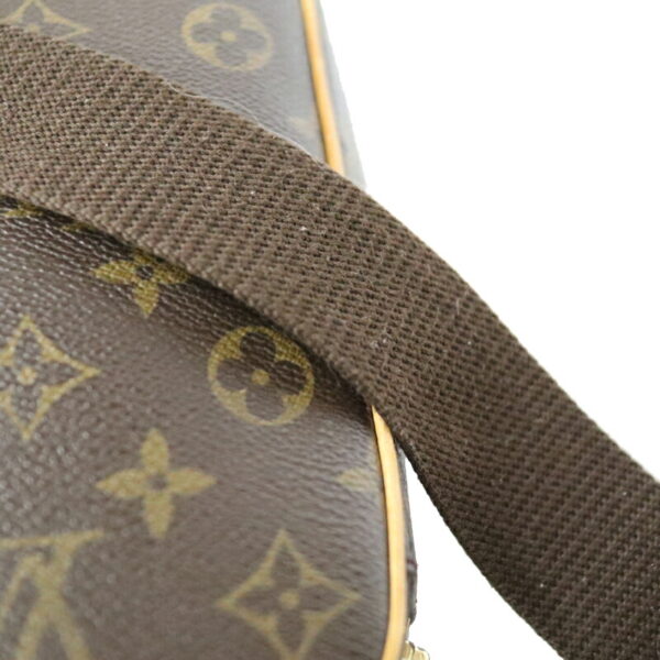 c23 1 9 Louis Vuitton Pochette Ganju Body Bag