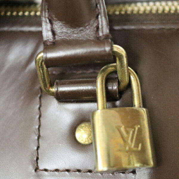 c23 1951 16 Louis Vuitton Greenwich PM Bag