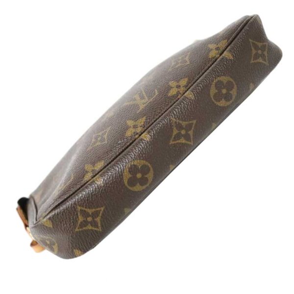 c23 2233 5 Louis Vuitton Pochette Accessoire Monogram Brown