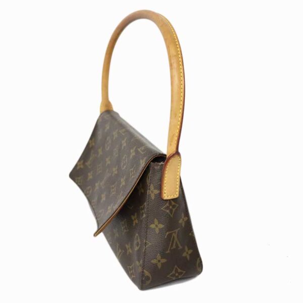 c23 4777 2 Louis Vuitton Mini Looping Shoulder Bag