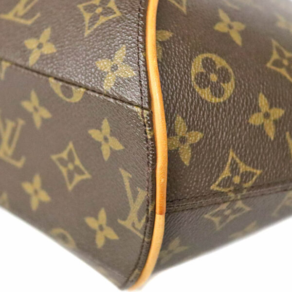 c23 4987 8 Louis Vuitton Ellipse MM Monogram Handbag