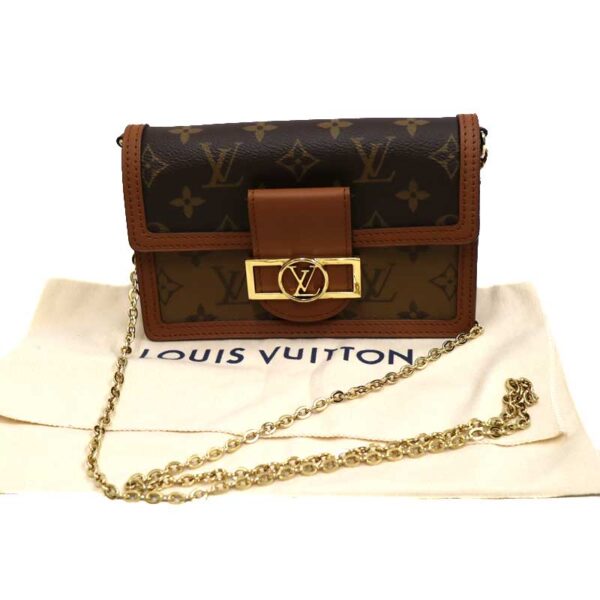 c24 1982 8 Louis Vuitton Portefeuille Dauphine Monogram Wallet