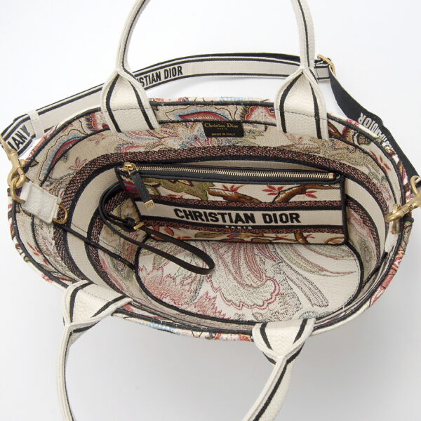 cdm1328cesf m933 2 Dior Panier Chapeau Handbag Cruise