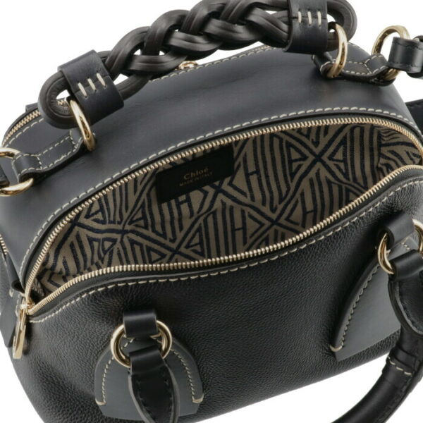 chc20us361c624d4 6 Chloe Daria Small Shoulder Bag Leather Black