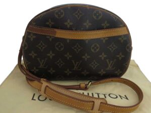 e48203a Louis Vuitton Portefeuille Victorine Trifold Wallet Monogram