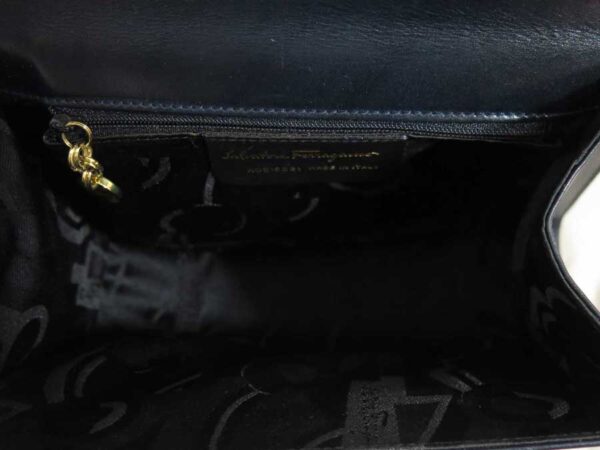 e51797a 3 Salvatore Ferragamo Leather Tote Bag Black