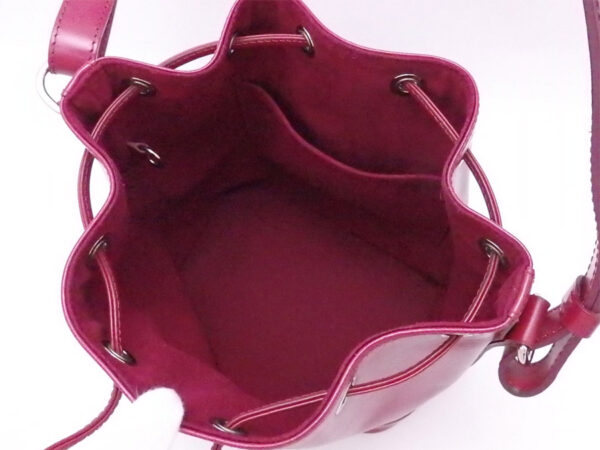 e52742f 3 Louis Vuitton Noe BB Epi Leather Crossbody Bag Fuchsia