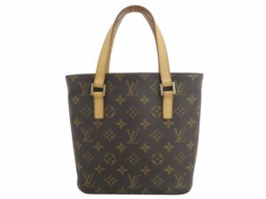 e52892a Louis Vuitton Portefeuil Comet Wallet Bag Barnacea Magnolia