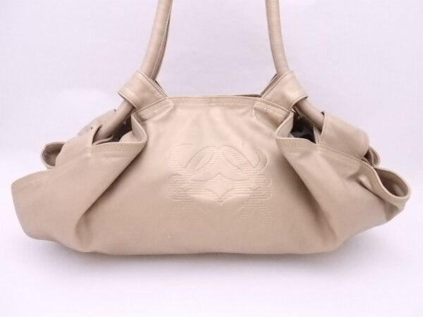 e53042a 1 Loewe Nappa Aire Leather Shoulder Bag