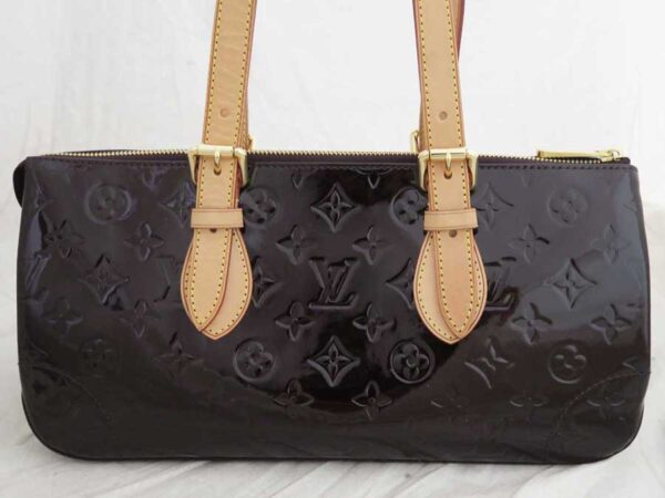 e53097a 2 Louis Vuitton Rosewood Avenue Vernis Shoulder Bag Amaranto