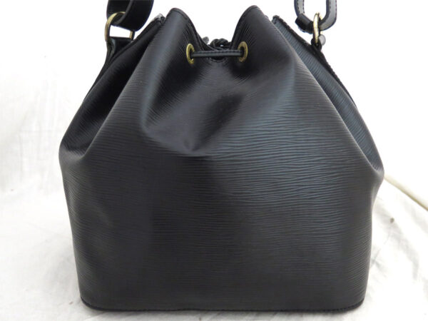 e53496a 2 Louis Vuitton Petit Noe Epi Leather Shoulder Bag Black