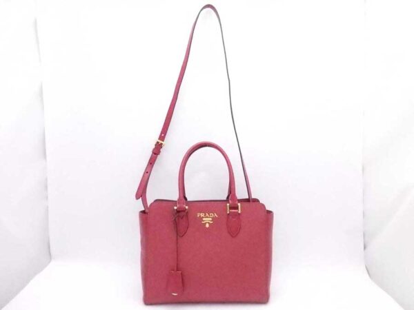 e54747a 1 Prada Leather Shoulder Bag Red