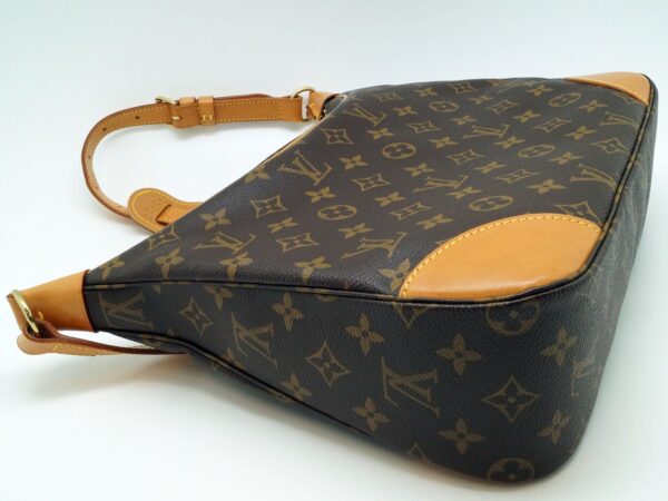 f66 1123 3 Louis Vuitton Boulogne 30 Shoulder Bag Monogram Canvas Brown