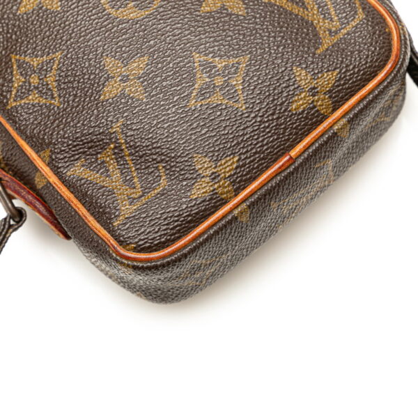 fc8r4qmnv3dfzrvc 10 Louis Vuitton Monogram Mini Danube Crossbody Shoulder Bag Brown