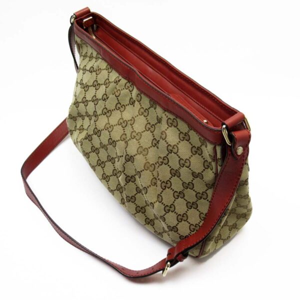 g2827a 1 Gucci GG Crossbody Shoulder Bag Canvas Leather Bag Beige Brown