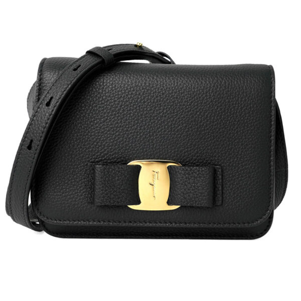 gfr218374772252 1 Ferragamo Shoulder Bag Vara Black