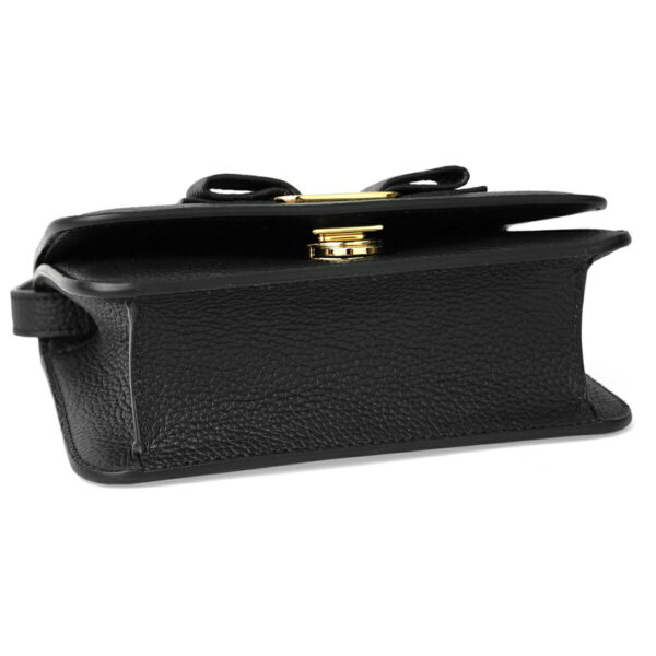 gfr218374772252 3 Ferragamo Shoulder Bag Vara Black