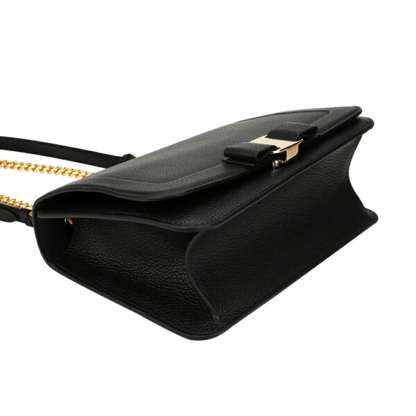 gfr21g878753252 3 Ferragamo Shoulder Bag Vara Black