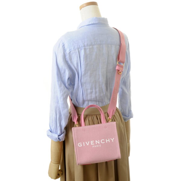 givbb50n0b1fk670 4 Givenchy G Tote Mini Tote Bag