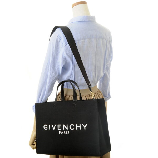 givbb50n2b1f1001 4 Givenchy G Tote Tote Bag Black