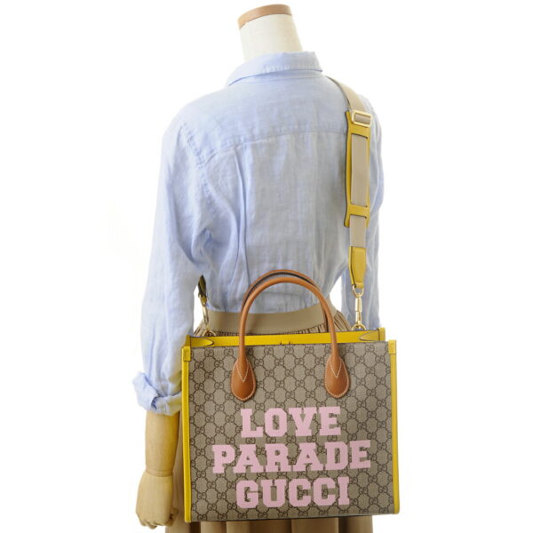 gu680956u55ag8950 4 Gucci Small Tote Bag Biege