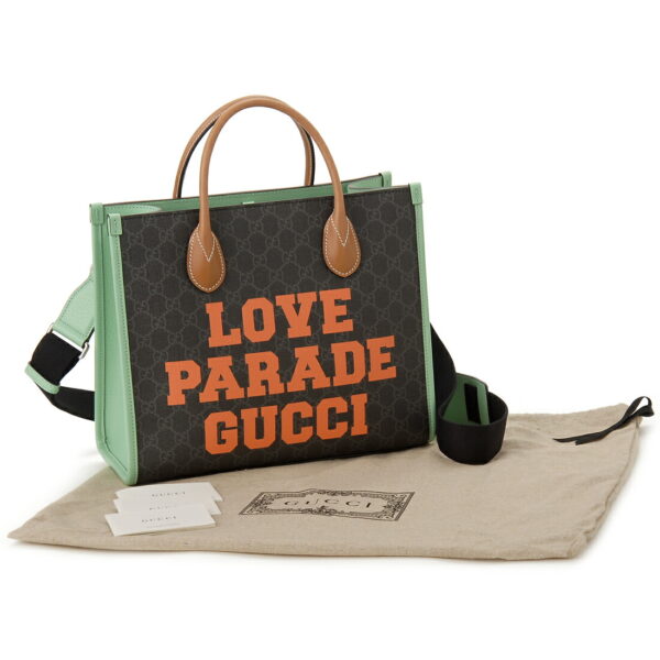 gu680956u55an1562 3 Gucci GG Love Small Tote Bag