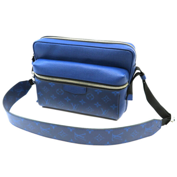 h210083203 Louis Vuitton Outdoor Messenger Bag Taigarama Leather Blue