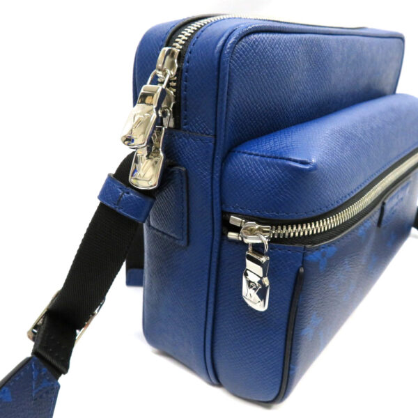 h210083205 Louis Vuitton Outdoor Messenger Bag Taigarama Leather Blue