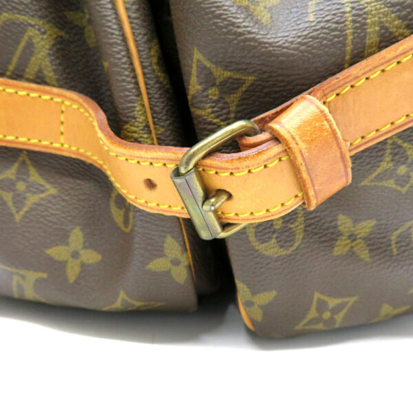 h2101004 8 Louis Vuitton Saumur 35 Shoulder Bag Monogram Canvas Brown