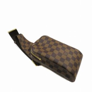 h2101131 1 Louis Vuitton Vavan GM Monogram Shoulder Bag Brown