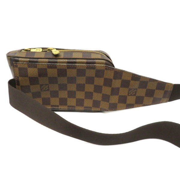 h2102670 2 Louis Vuitton Jeronymous Body Bag Damier Canvas Brown