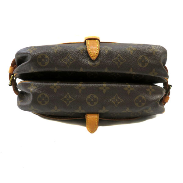 h210421907 Louis Vuitton Saumur 30 Shoulder Bag Monogram Canvas Brown