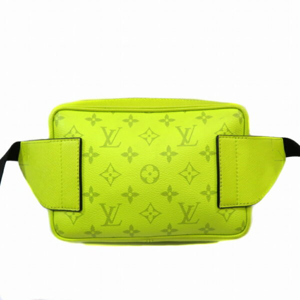 h210429102 Louis Vuitton Bum Bag Taigarama Leather Yellow