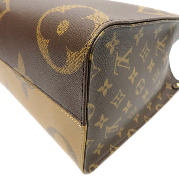 h2201867 6 Louis Vuitton On the Go MM Giant Monogram Reverse Tote Bag