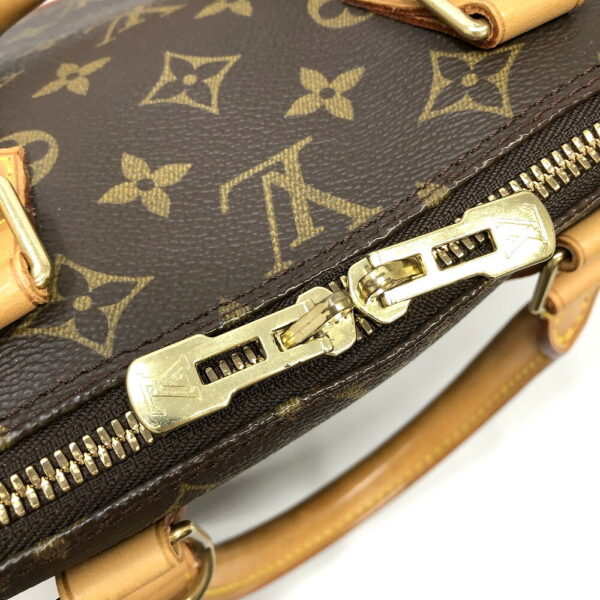 h2203836 15 Louis Vuitton Alma Monogram Handbag Brown