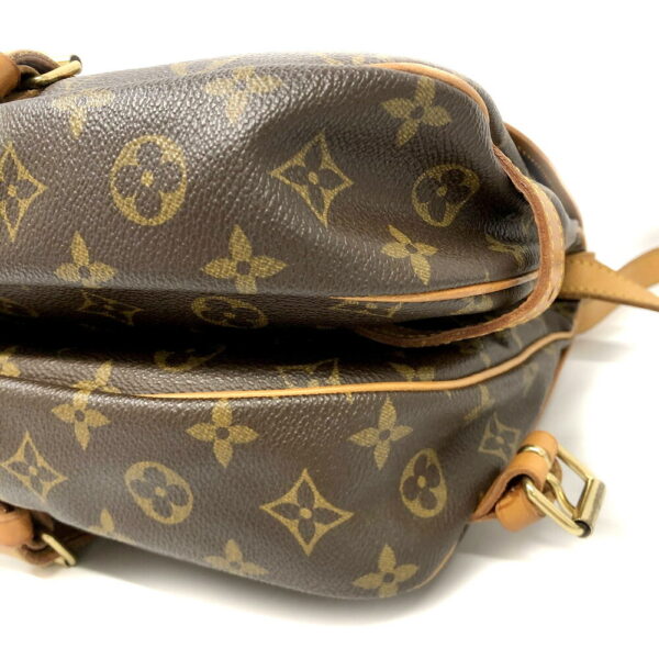 h2204186 6 Louis Vuitton Saumur 30 Monogram Shoulder Bag Brown