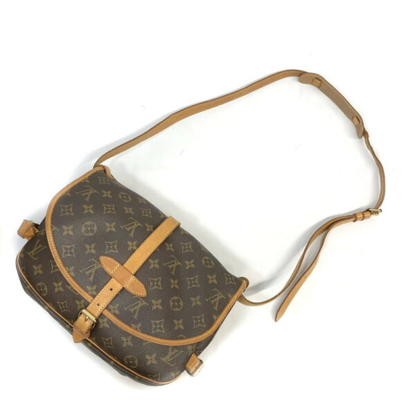 h2204186 9 Louis Vuitton Saumur 30 Monogram Shoulder Bag Brown