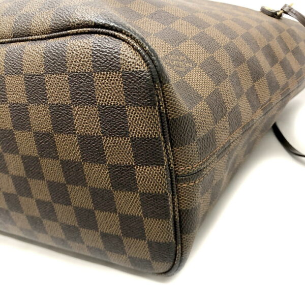 h2204377 6 Louis Vuitton Neverfull MM Damier Ebene Tote Bag Brown