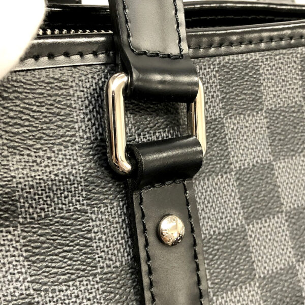 h2204464 11 Louis Vuitton Tadao PM Damier Graphite Tote Bag