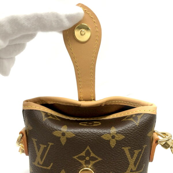 h2205622 8 Louis Vuitton Fold Me Monogram Pouch 2Way Shoulder Bag