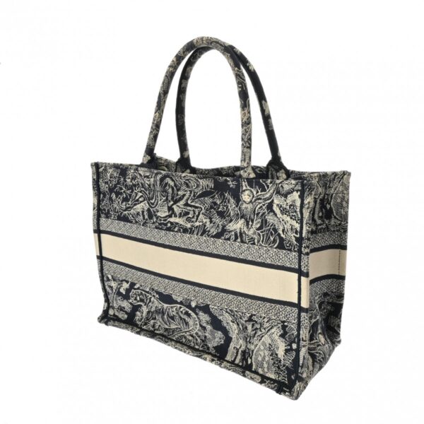 ik 00 0617395 3 Dior Book Tote Medium Reverse Toile de Jouy Embroidered Canvas Blue Ecru