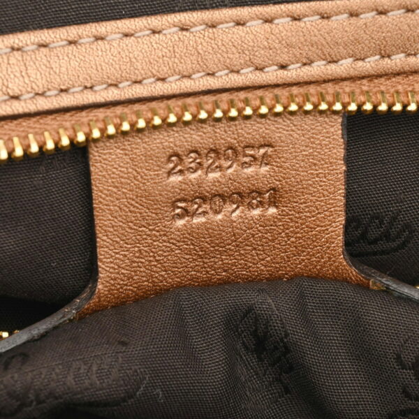 ik 00 0626510 14 Gucci Handbag GG Canvas Beige Bronze