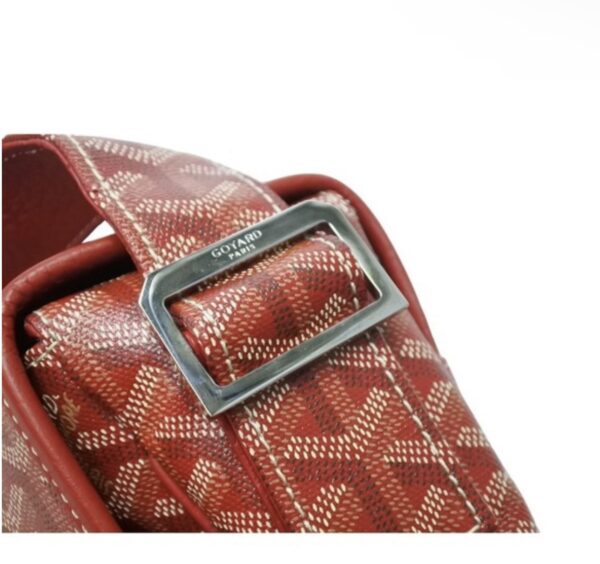 screenshot 134 Goyard Grand Bleu MM Shoulder Bag Leather Red