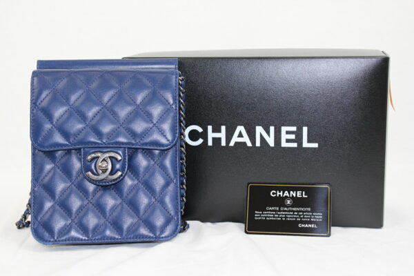 imgrc0071249724 Chanel Matelasse Lambskin Chain Shoulder Bag Blue Blue