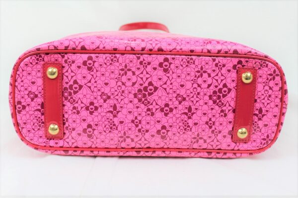 imgrc0071506888 Louis Vuitton Cosmic Blossom Series Handbag Pink